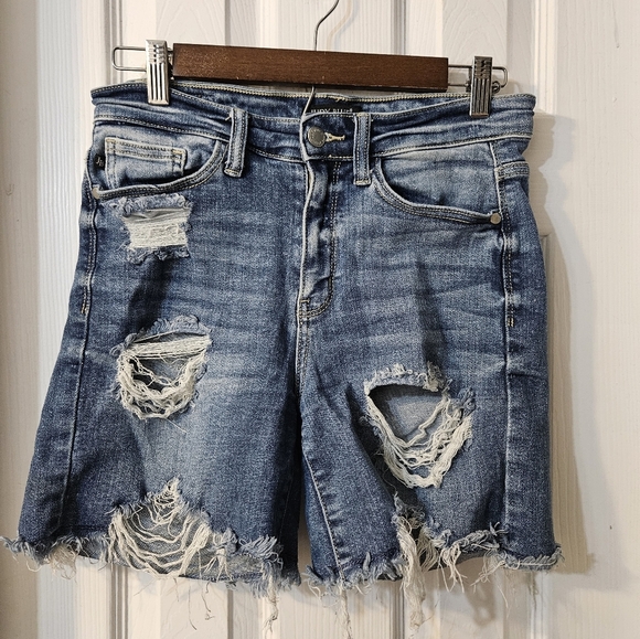 Judy Blue Distressed Denim Women Shorts - Picture 1 of 6